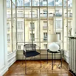 Charmant Appartement 2P Proche Arc De Triomphe